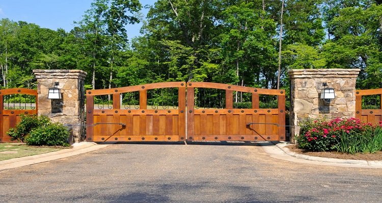 Driveway Gate Repair Oak View