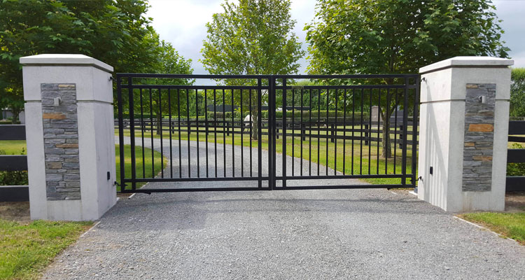 Electric Driveway Gate Installation in Oak View