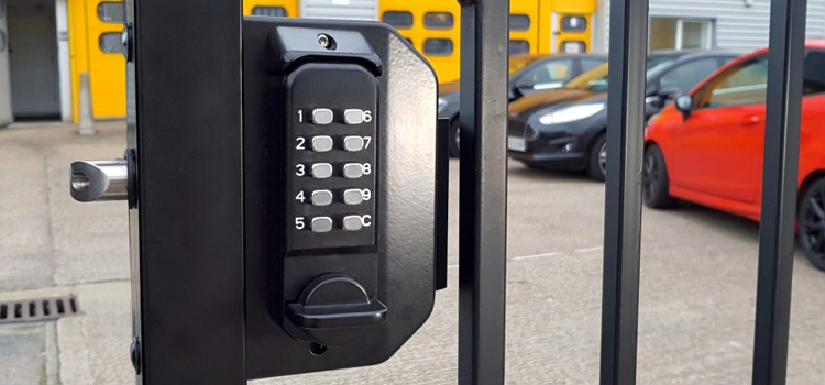 Electric Gate Keypad Repair Oak View